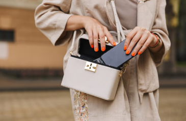 2 products you must have in your Purse